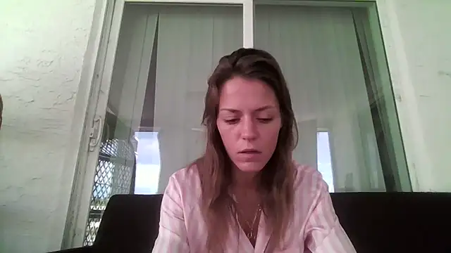 LaylaRainVIP online show from 14, 9, 2025