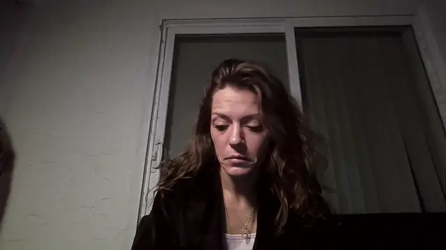 LaylaRainVIP online show from 15, 12, 2025