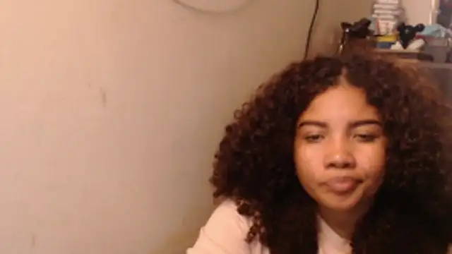 Snapshot of madelene chatting on 6, 3, 2026 madelene online show from 6, 3, 2026