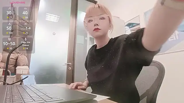 Snapshot of KKMM168 chatting on 19, 1, 2026 KKMM168 online show from 19, 1, 2026