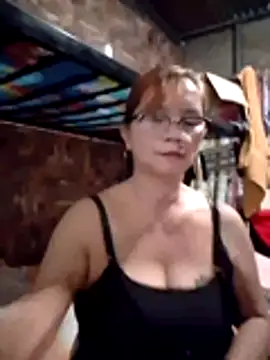 SexyHottMom online show from 31, 5, 2026