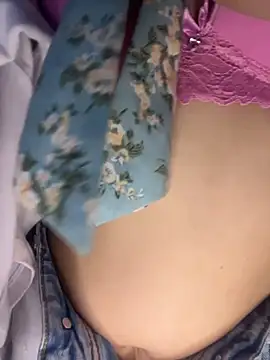 MiaRousexxx  online show from 4, 12, 2025