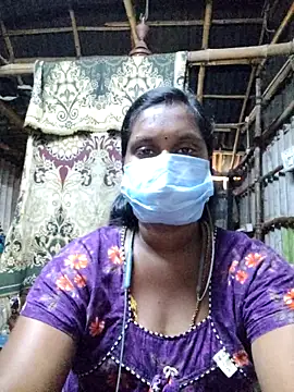 Snapshot of Tamildivya18 chatting on 11, 9, 2025 Tamildivya18 online show from 11, 9, 2025