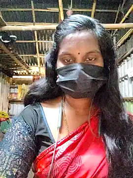 Snapshot of Tamildivya18 chatting on 23, 9, 2025 Tamildivya18 online show from 23, 9, 2025