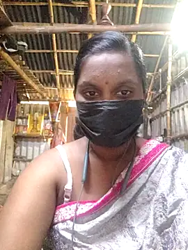 Snapshot of Tamildivya18 chatting on 11, 11, 2025 Tamildivya18 online show from 11, 11, 2025