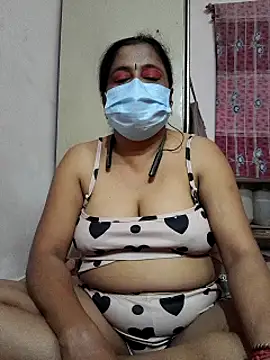 mature mimi online show from 18, 9, 2025