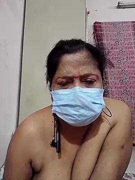 mature mimi online show from 5, 4, 2026