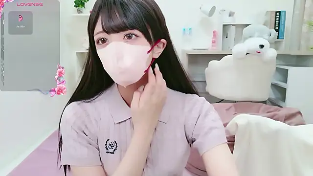 Snapshot of Reina_Fcup chatting on 4, 7, 2026 Reina Fcup online show from 4, 7, 2026