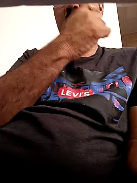 Snapshot of moonflower25 chatting on 12, 9, 2025 moonflower25 online show from 12, 9, 2025