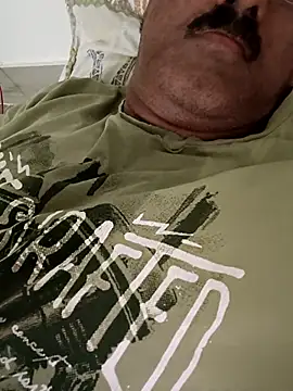 Snapshot of moonflower25 chatting on 17, 9, 2025 moonflower25 online show from 17, 9, 2025