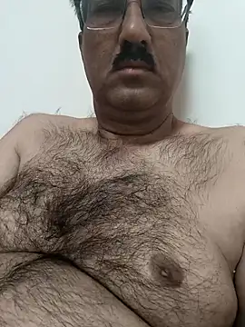 Snapshot of moonflower25 chatting on 29, 9, 2025 moonflower25 online show from 29, 9, 2025