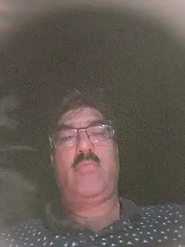 Snapshot of moonflower25 chatting on 15, 10, 2025 moonflower25 online show from 15, 10, 2025