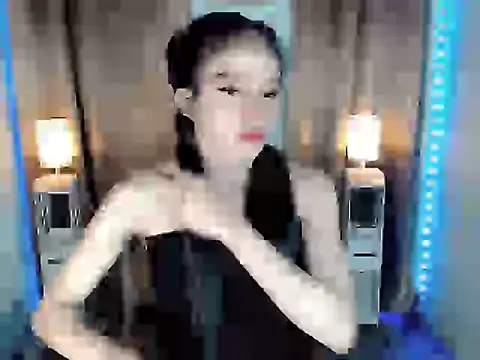 LauraSoHot online show from 18, 1, 2026