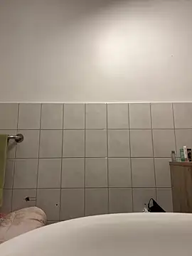 Emilia Mausi online show from 13, 12, 2025