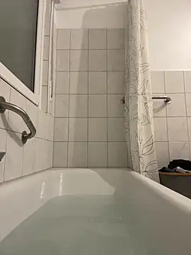 Emilia Mausi online show from 11, 4, 2026