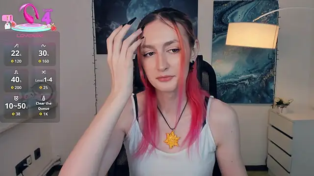 Snapshot of EasterBlink chatting on 14, 10, 2025 EasterBlink online show from 14, 10, 2025