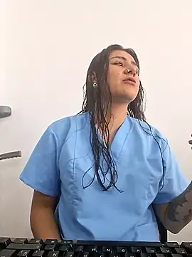 Snapshot of CAROLINE__07 chatting on 16, 1, 2026 CAROLINE 07 online show from 16, 1, 2026