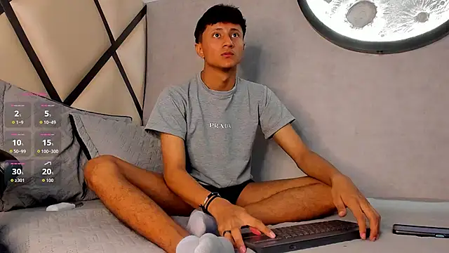  Leohot  online show from 12, 9, 2025