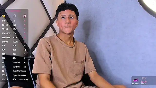  Leohot  online show from 24, 9, 2025