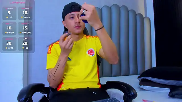  Leohot  online show from 17, 2, 2026