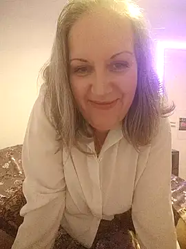 Feelineducentre online show from 27, 11, 2025