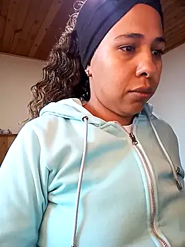 Snapshot of IVONNE_COLLINS33 chatting on 9, 2, 2026 IVONNE COLLINS33 online show from 9, 2, 2026