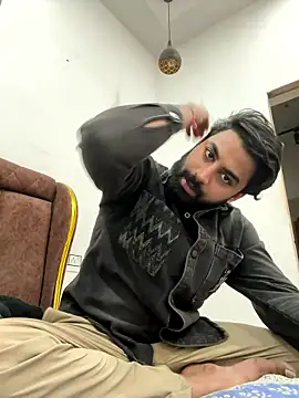 hottestboy03 online show from 17, 1, 2026