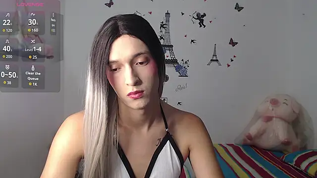 Snapshot of Macarena_05 chatting on 18, 9, 2025 Macarena 05 online show from 18, 9, 2025