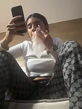 Snapshot of Miagomezx chatting on 3, 2, 2026 Miagomezx online show from 3, 2, 2026