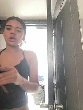 Snapshot of Miagomezx chatting on 27, 2, 2026 Miagomezx online show from 27, 2, 2026