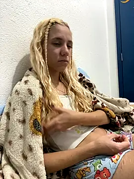 Bruna551 online show from 6, 11, 2025