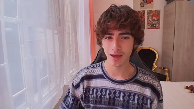 Snapshot of Nude_Boy18 chatting on 13, 10, 2025 Nude Boy18 online show from 13, 10, 2025