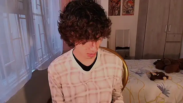 Snapshot of Nude_Boy18 chatting on 7, 11, 2025 Nude Boy18 online show from 7, 11, 2025