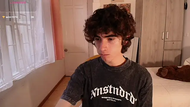 Snapshot of Nude_Boy18 chatting on 10, 11, 2025 Nude Boy18 online show from 10, 11, 2025