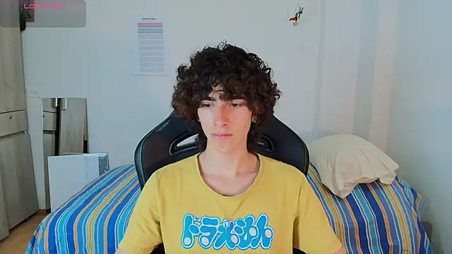 Snapshot of Nude_Boy18 chatting on 20, 2, 2026 Nude Boy18 online show from 20, 2, 2026