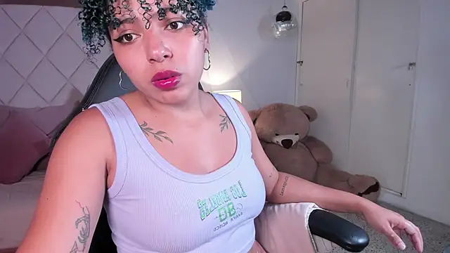 momo ayasse online show from 10, 11, 2025