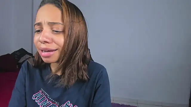 yumi hanna online show from 27, 3, 2026