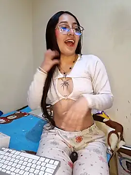 StefaniaFoxx  online show from 7, 2, 2026