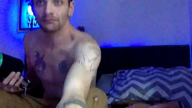 Daddyrabbit117 online show from 2, 4, 2026