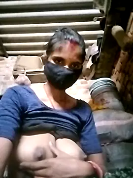 Snapshot of Joshi_Love143 chatting on 24, 11, 2025 Joshi Love143 online show from 24, 11, 2025