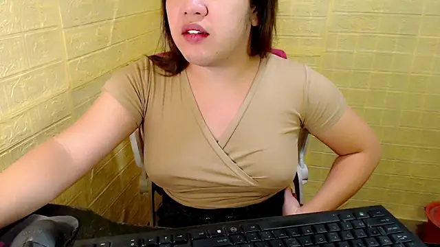 xUrDreamSlutWhore online show from 22, 10, 2025