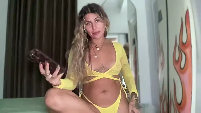 Snapshot of GoddessDove chatting on 22, 2, 2026 GoddessDove online show from 22, 2, 2026