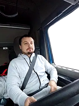 Amberdual online show from 2, 12, 2025