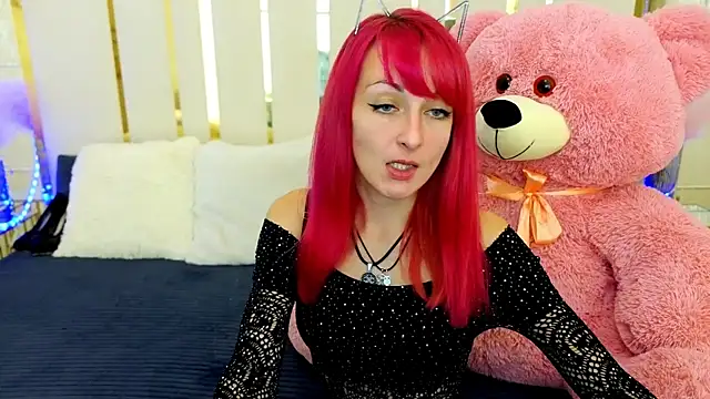 Snapshot of BrandyBloom chatting on 19, 10, 2025 BrandyBloom online show from 19, 10, 2025