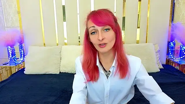 Snapshot of BrandyBloom chatting on 26, 10, 2025 BrandyBloom online show from 26, 10, 2025