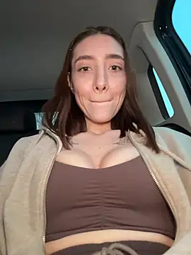 Snapshot of BallerinaCappuccino_ chatting on 4, 10, 2025 BallerinaCappuccino online show from 4, 10, 2025