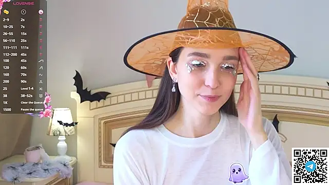 SoftieDream online show from 1, 11, 2025