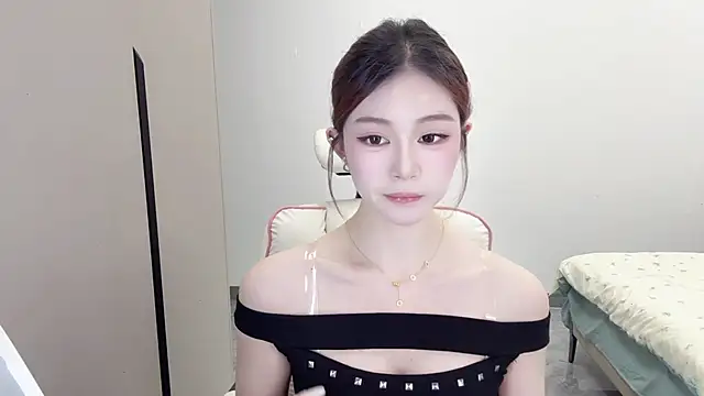 Snapshot of Cookie-oo chatting on 3, 10, 2025 Cookie-oo online show from 3, 10, 2025