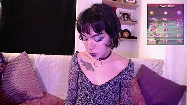 dark  nymph online show from 13, 4, 2026