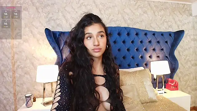 ValentiinaCruz online show from 24, 11, 2025